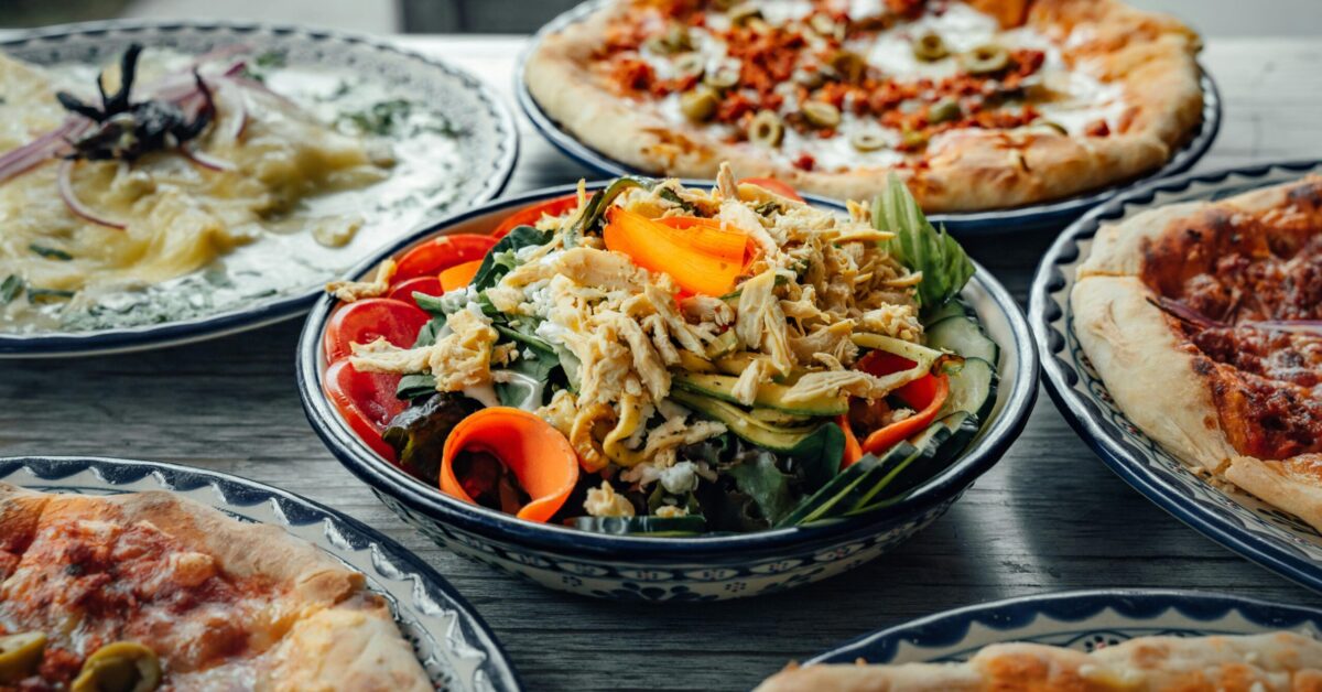 Dave’s Hot Chicken Nutrition Guide: Calories, Macros, and Healthy Ordering Tips